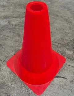 Pachołek drogowy 30 cm Czerwony | PCV, 0,5 kg, Bez białych pasów